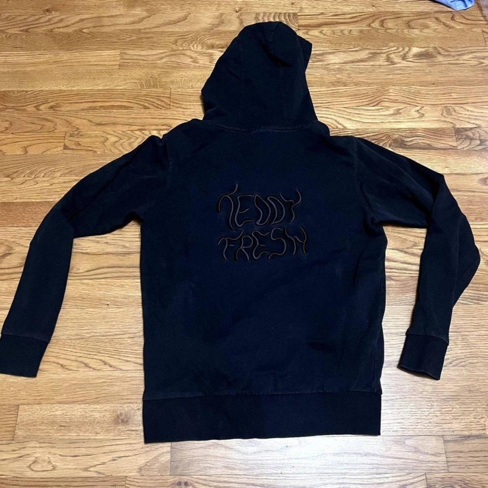 Teddy Fresh Black Embroidered Pullover Hoodie Size Small